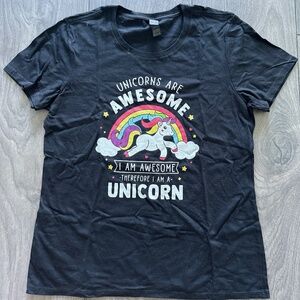 Unicorns Are Awesome I Am Awesome Therefore I Am A Unicorn t-shirt (sz M)